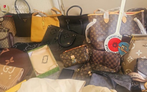 Porta Portese, confiscati oltre 2000 articoli contraffatti