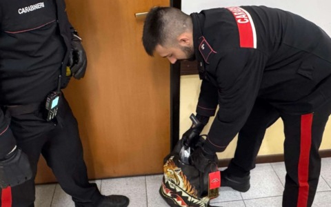 52enne fermato con 50 grammi di cocaina a Ciampino