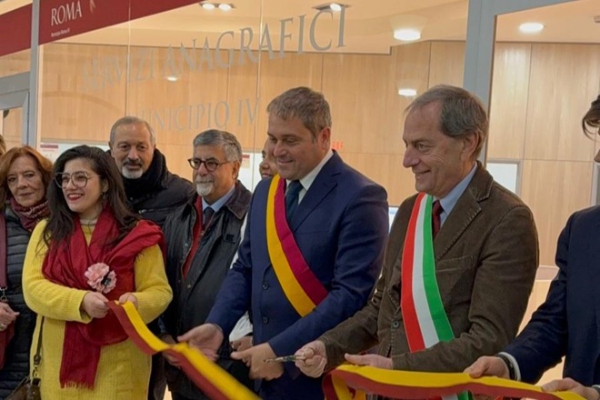 A Casal Bertone apre un nuovo sportello anagrafico