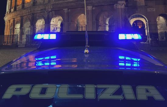 Accoltella un ragazzo per dieci euro, arrestato un coetaneo di 17 anni