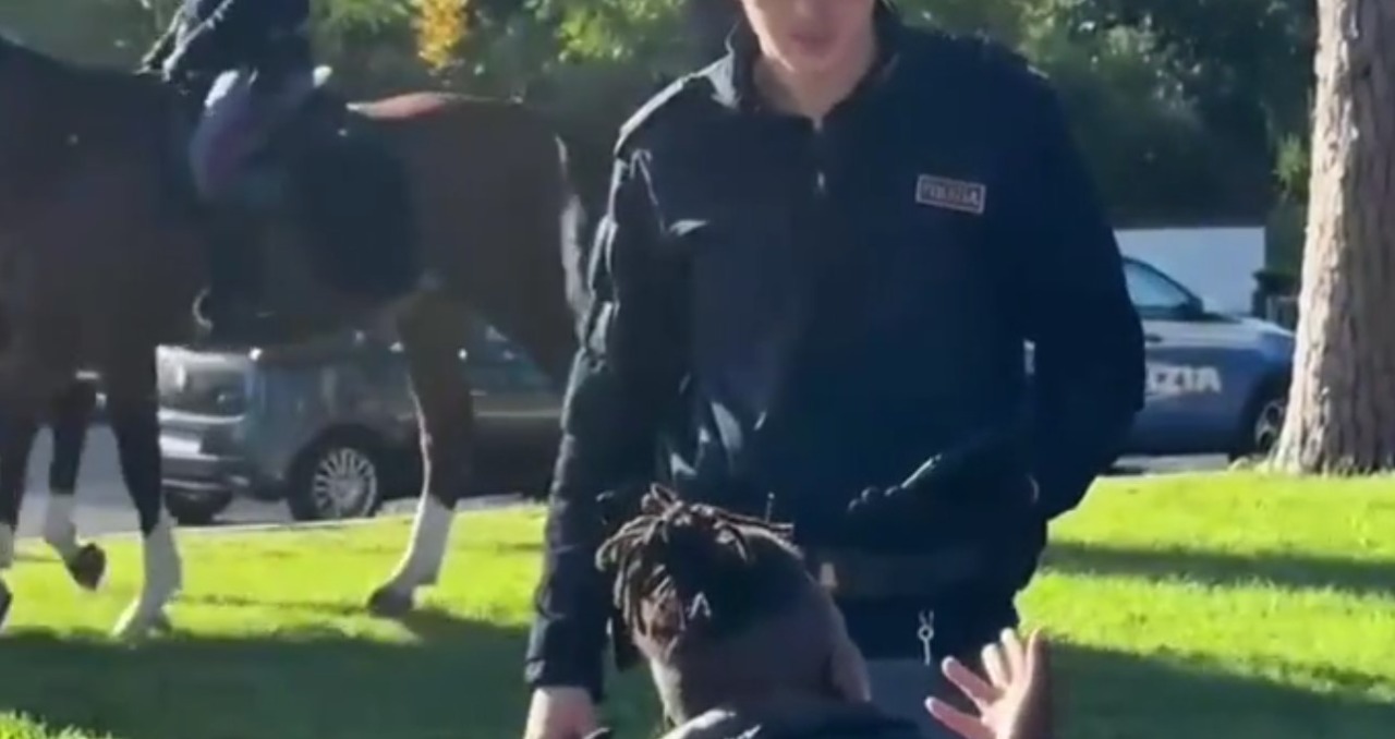 Colle Oppio: 19 arresti per spaccio di droga da parte della Polizia. Il video