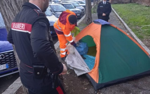 Degrado e rifiuti nel quartiere San Lorenzo: interventi e denunce