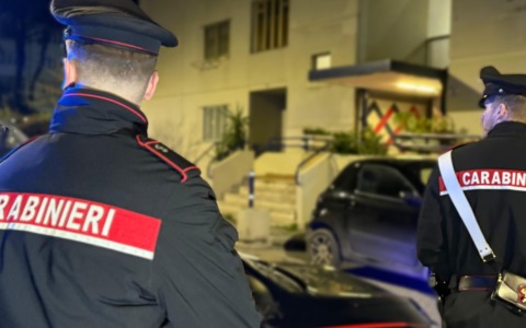 Due arresti per maltrattamenti familiari a Roma