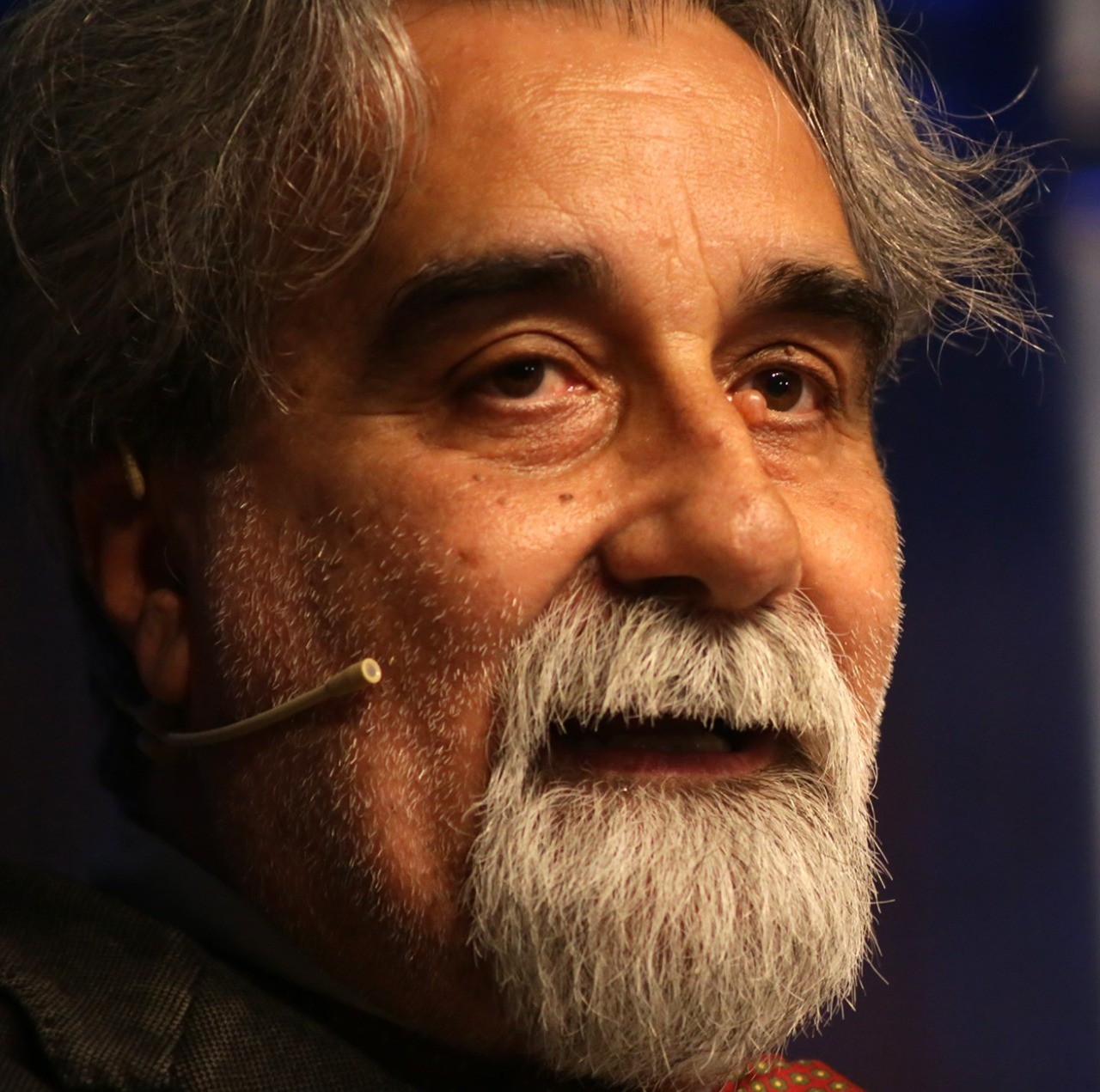 È scomparso il maestro Beppe Vessicchio, aveva 69 anni