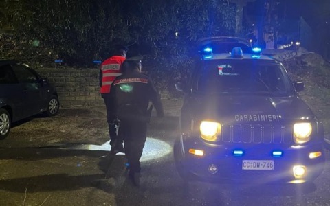 Fuga su un furgone rubato: arrestato un 44enne