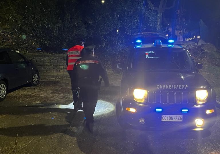Fuga su un furgone rubato: arrestato un 44enne