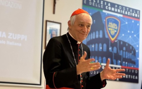 Il Cardinale Zuppi incontra la Polizia Postale per la sicurezza digitale dei minori
