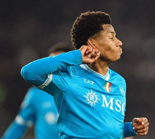 Il Napoli conquista l’Olimpico: Roma sconfitta 1-0