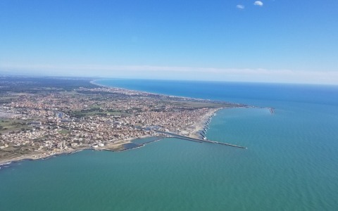 Il sindaco Baccini onora i defunti a Fiumicino