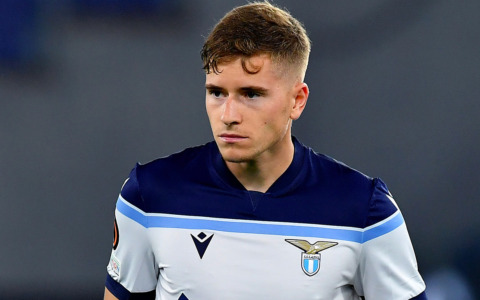 Interesse del Betis Siviglia per Basic della Lazio