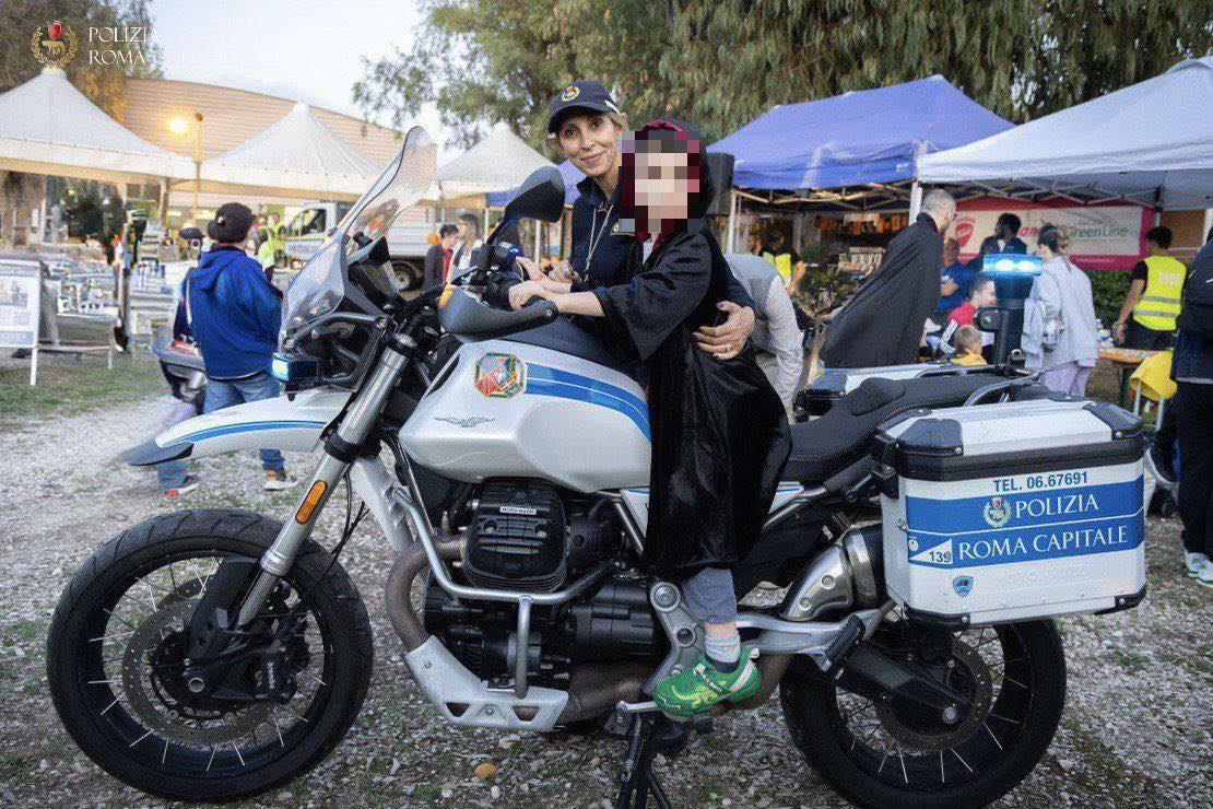 La Polizia Locale incontra i bambini del centro di neuroriabilitazione Santa Lucia IRCCS