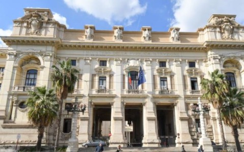 Manifestazione studentesca: “Soldi alla scuola, non alla guerra”