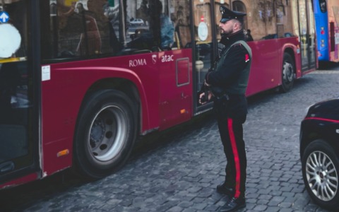 Operazione contro furti su mezzi pubblici: 12 arresti effettuati