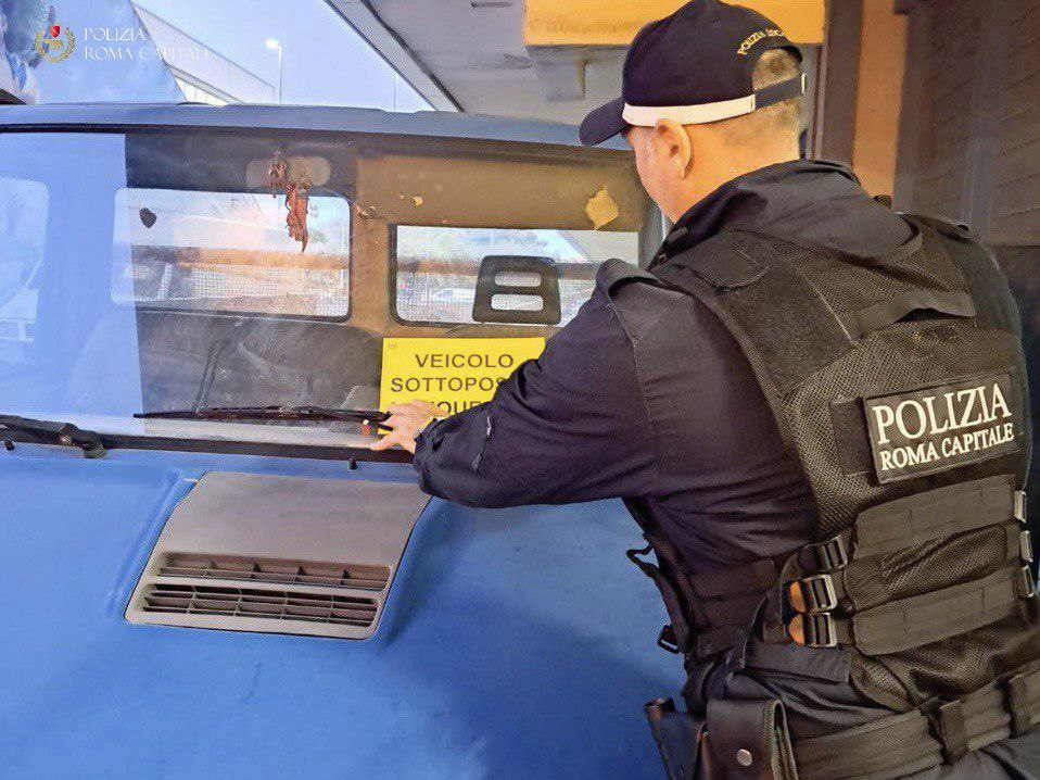 Operazioni della Polizia Locale contro i reati ambientali a Roma