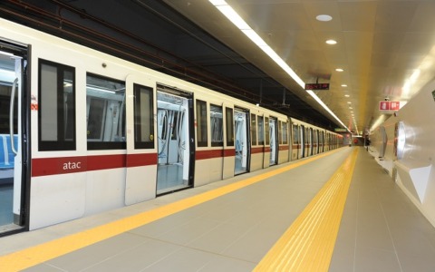 Sciopero generale in corso, impatti su metro e bus