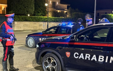 Scippo e aggressione nel Rione Monti: arrestato un giovane