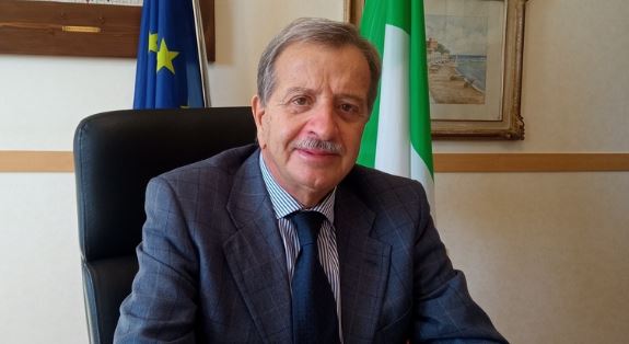 Sfiduciato il Sindaco Pietro Tidei, si scioglie il consiglio comunale