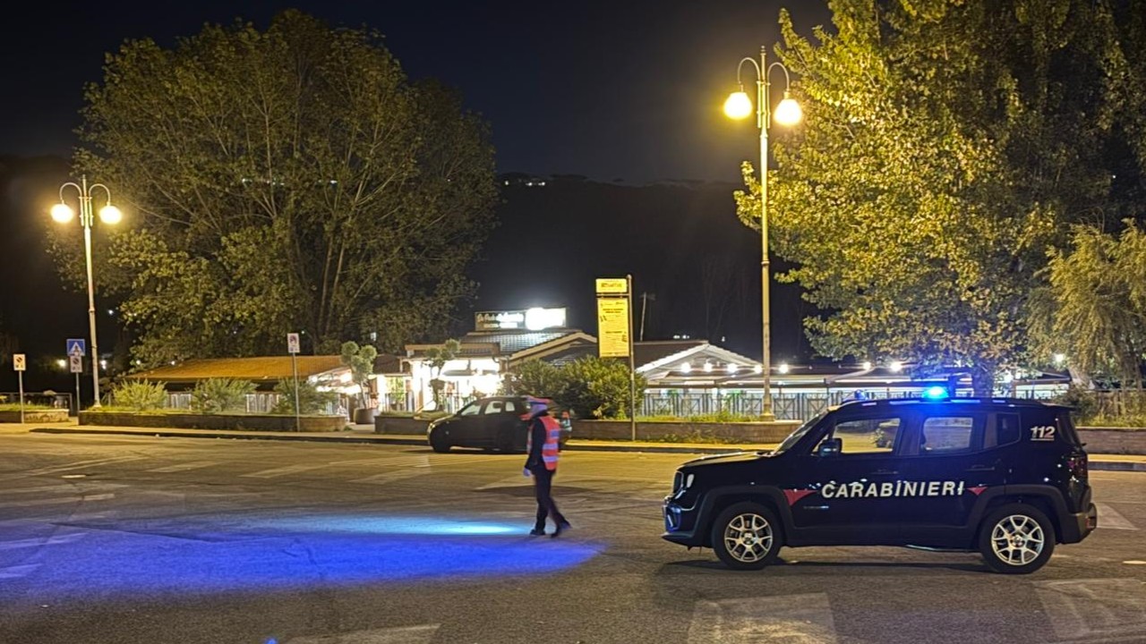 Tre arresti per tentato omicidio dopo un investimento di due ragazzi in discoteca