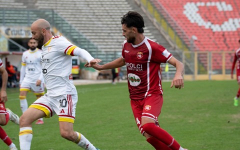 Unipomezia avanza ai quarti di finale, Valmontone eliminato dall’Ancona