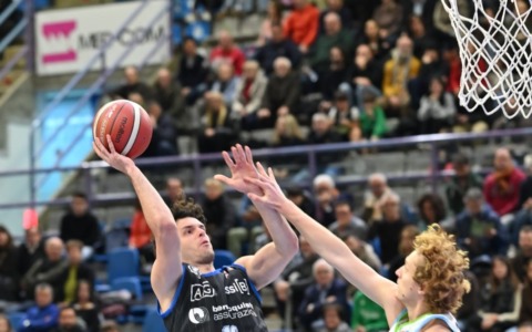 Benacquista Latina conquista Faenza e si rilancia