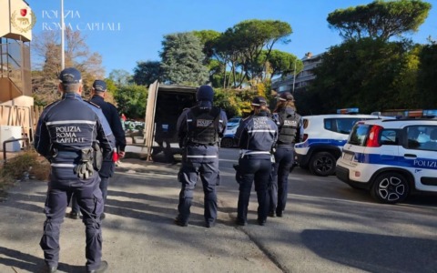 Chiusura definitiva del Centro di Assistenza Alloggiativa Temporanea di via di Val Cannuta