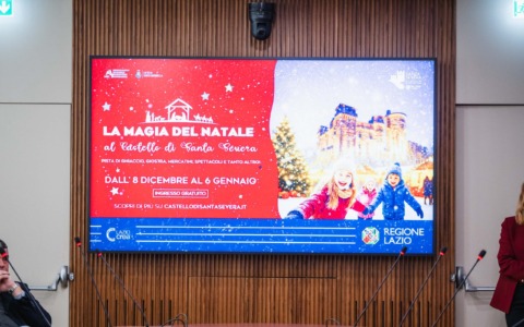 Dal 8 dicembre 2025 al 6 gennaio 2026, il Castello di Santa Severa ospita la Magia del Natale