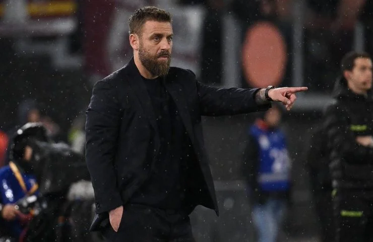 De Rossi: “Roma? Esonero ingiusto, l’Olimpico è speciale…”