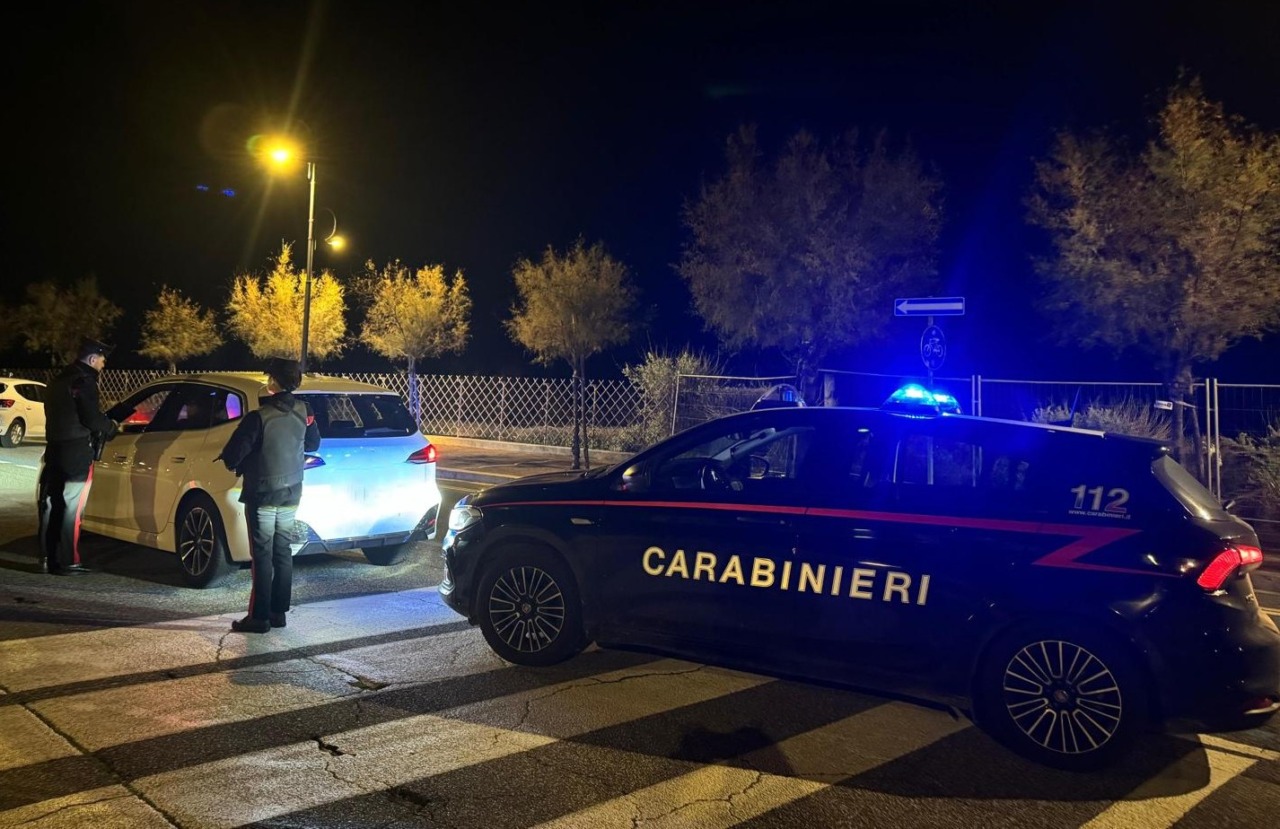 Due giovani denunciati per corse pericolose nel centro di Anzio
