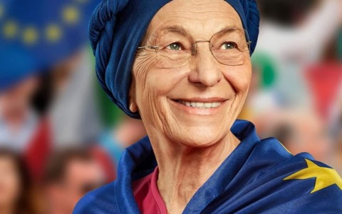 Emma Bonino trasferita in reparto dopo un miglioramento