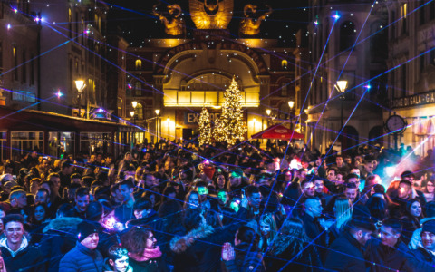 Festeggia il Capodanno a Cinecittà World: divertimento assicurato dalle 18 alle 6