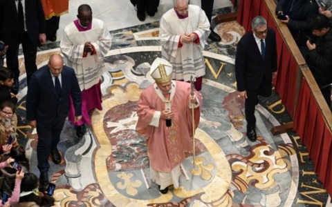 Il Papa al Giubileo dei Detenuti: nessuno deve essere perduto, servono amnistie e indulto