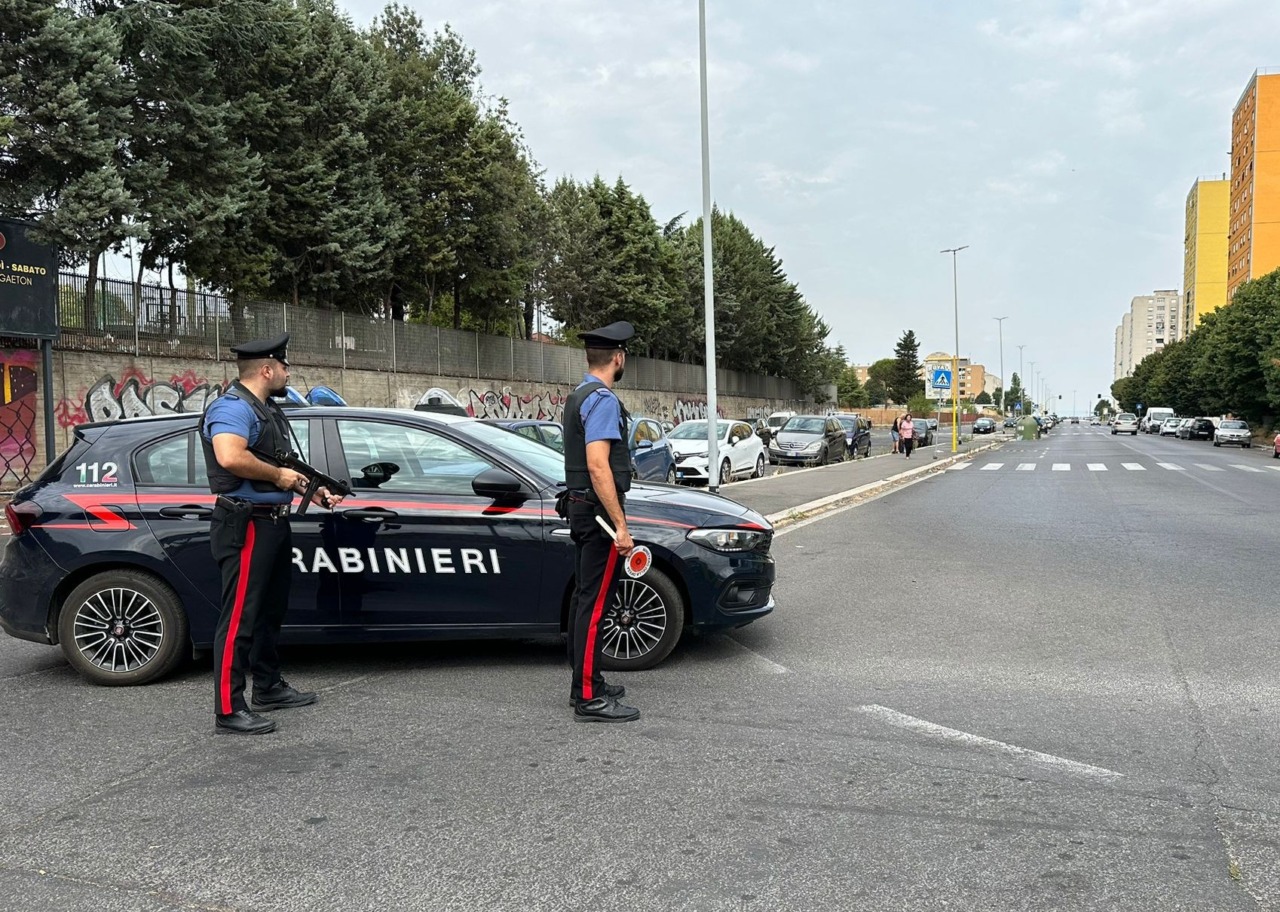 Quattro arresti a Tor Bella Monaca per droga e armi
