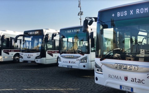 Roma in allerta: scioperi del 9, 10 e 12 dicembre mettono a rischio trasporti e rifiuti