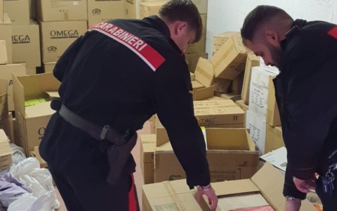 Sequestrati botti illegali: tre denunciati a Roma