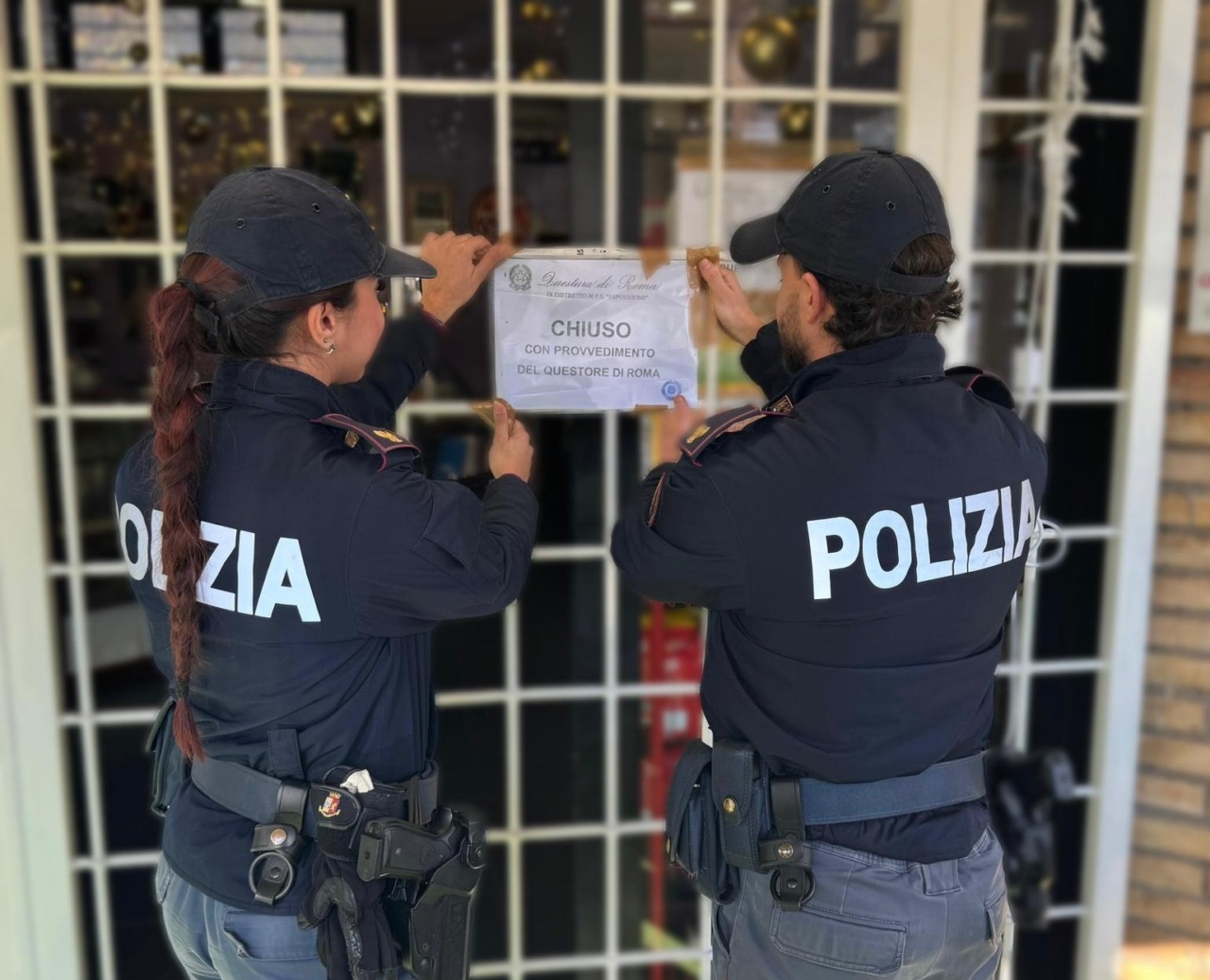 Sigilli per un locale dell’Eur: alcol a minori e spritz a basso costo