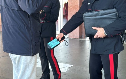 Allerta per armi bianche: 272 denunce in sei mesi