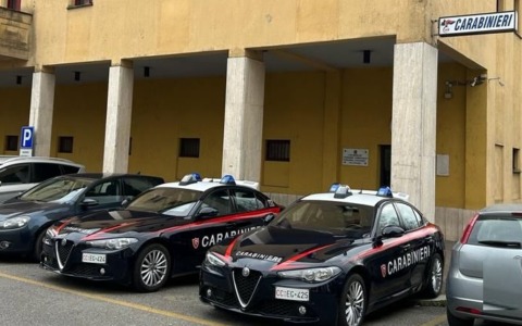 Arrestato un uomo ricercato per gravi reati dopo un tentativo di fuga