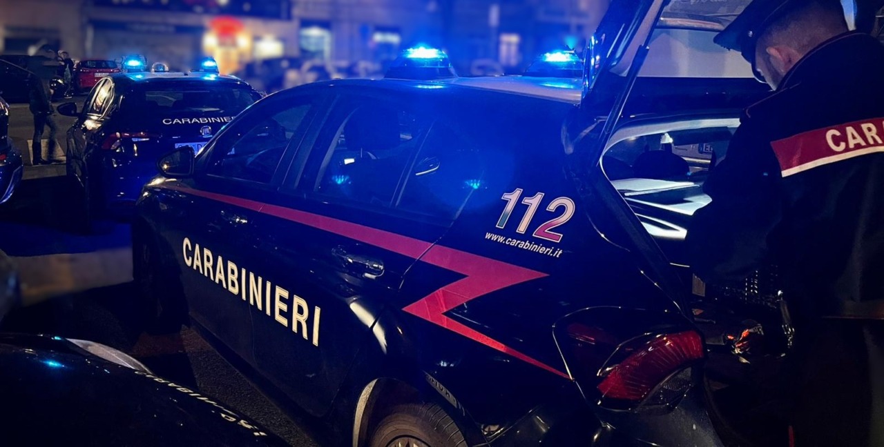 Colpi in una gioielleria ai Colli Albani: ladri fuggono con preziosi