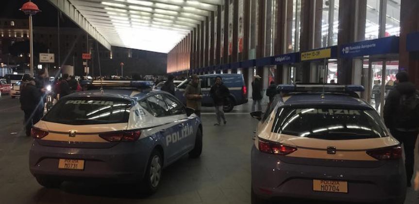 Colpisce il fidanzato della ex con un coccio di bottiglia, arrestato un 23enne