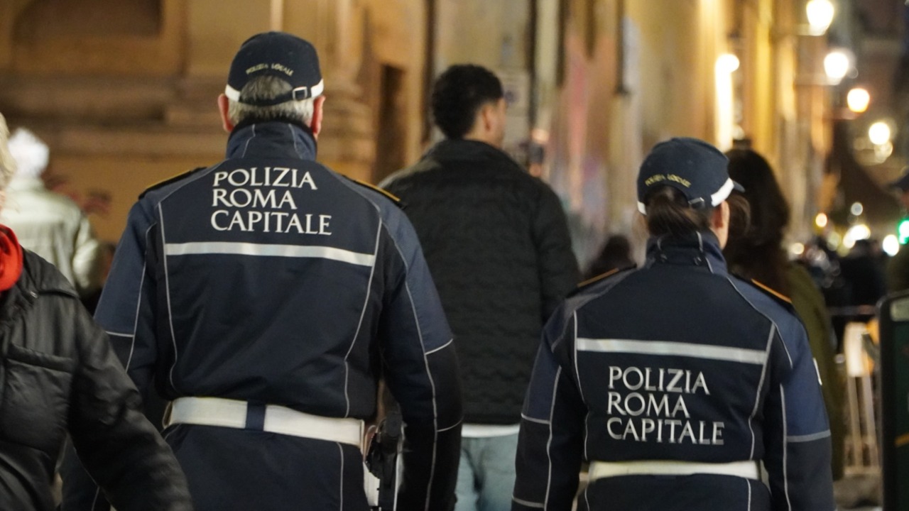 Controlli intensificati nei locali pubblici e sulla sicurezza stradale: oltre 2.000 illeciti