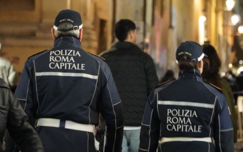 Controlli intensificati nei locali pubblici e sulla sicurezza stradale: oltre 2.000 illeciti