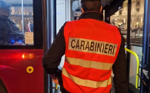 Due ladri arrestati su autobus e metro di Roma