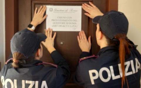 “Ghost house” vicino al Vaticano, sospesa l’attività