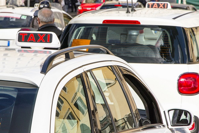 Il Tar respinge il ricorso contro il concorso per 1.000 nuove licenze taxi