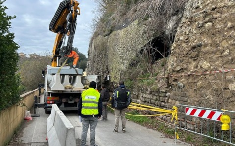 Iniziati i lavori di messa in sicurezza in via dell’Isola Farnese