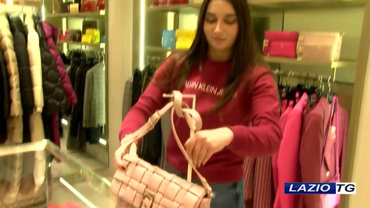 Inizio domani dei saldi invernali 2026