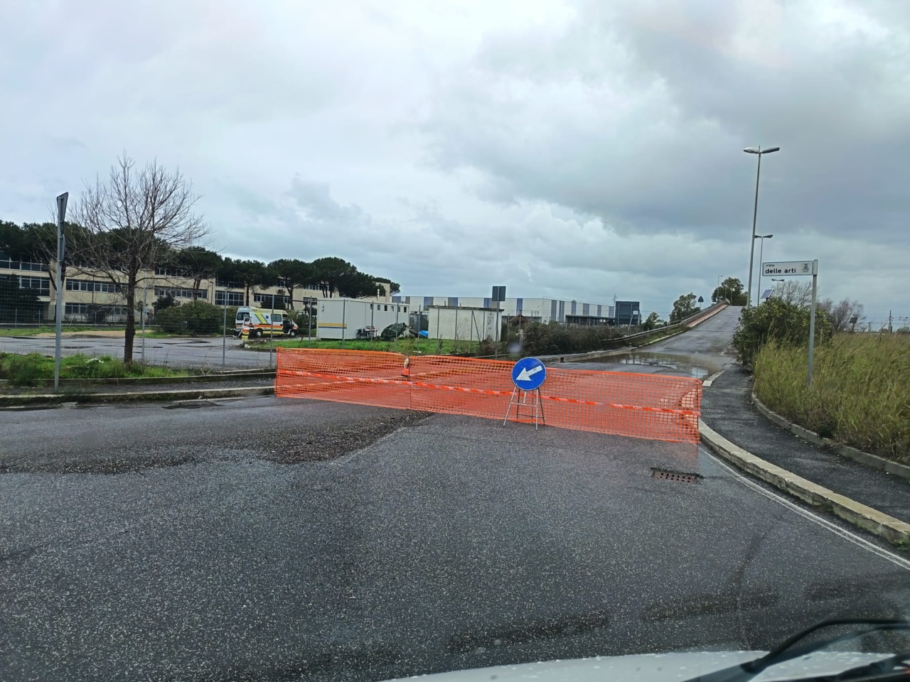 Maltempo, chiusura del cavalcavia di via delle Arti