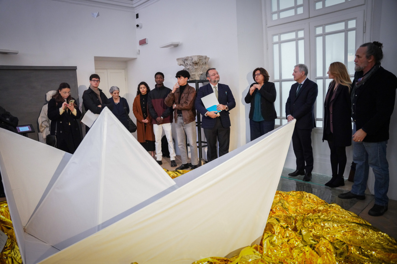 Minori migranti: la mostra UNICEF “In viaggio da te”