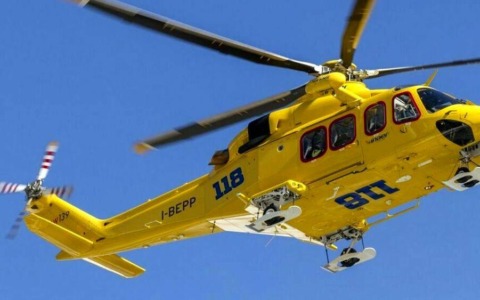 Operaio ferito in un incidente sul lavoro in officina