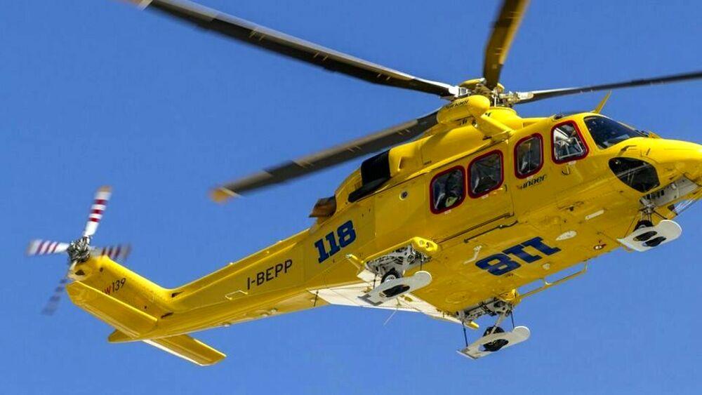 Operaio ferito in un incidente sul lavoro in officina